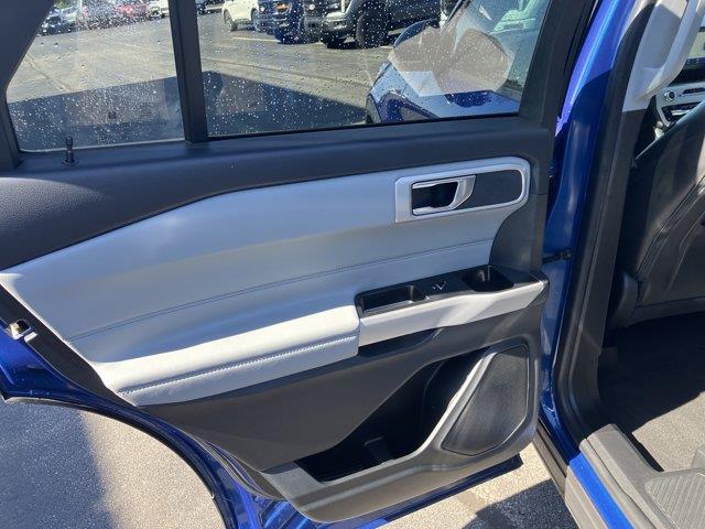 2022 Ford Explorer - $23,839