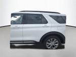 2022 Explorer Thumbnail 32