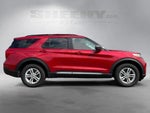 2022 Explorer Thumbnail 10
