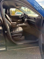 2022 Explorer Thumbnail 36