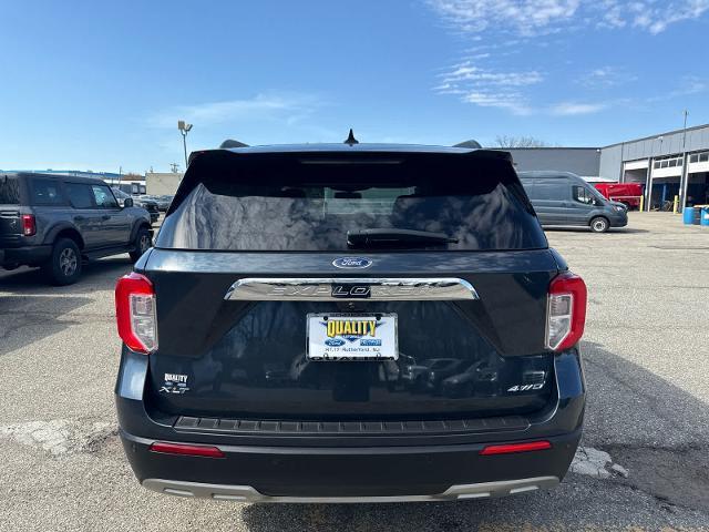 2022 Ford Explorer - $27,425