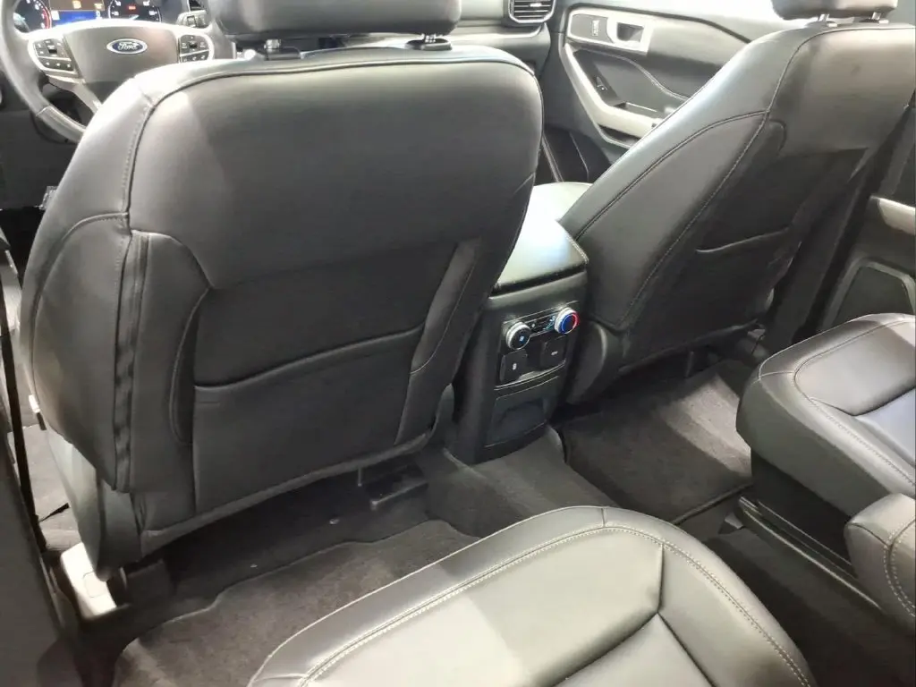 2023 Ford Explorer - $27,995