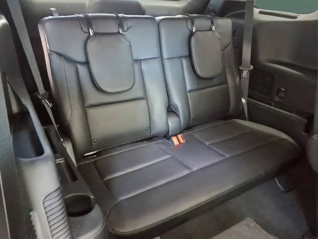 2023 Ford Explorer - $27,995