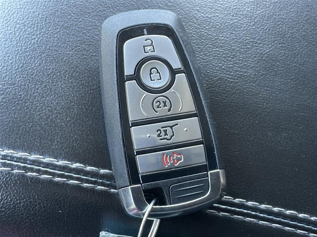 2023 Ford Explorer - $32,895