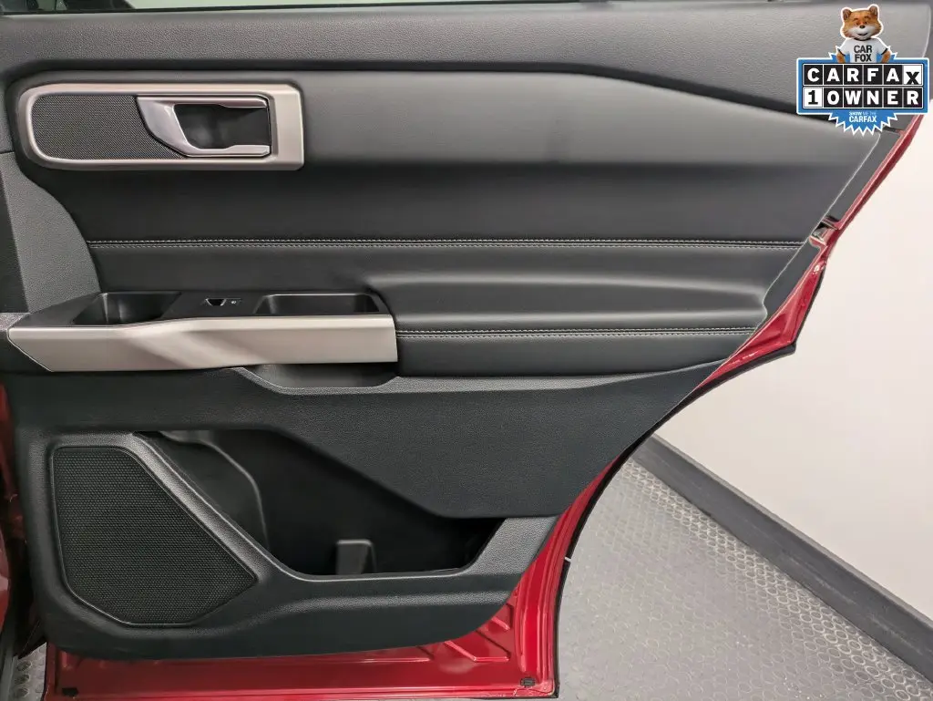 2023 Ford Explorer - $27,165
