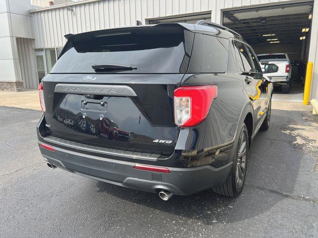 2023 Ford Explorer - $33,998
