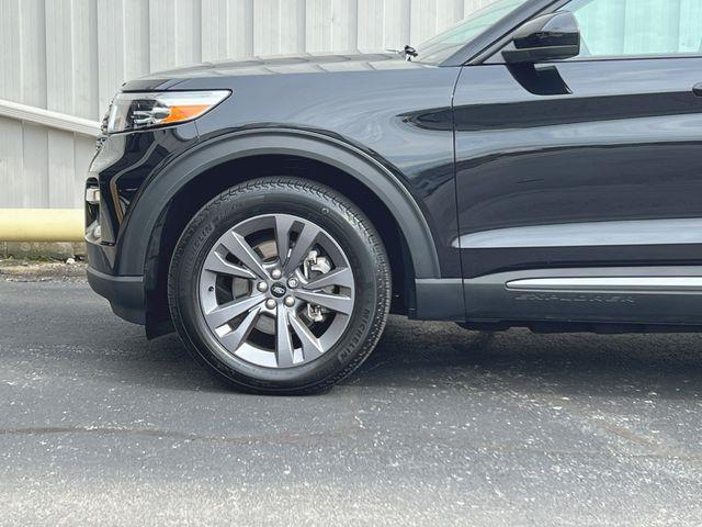 2023 Ford Explorer - $33,998