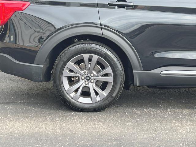 2023 Ford Explorer - $33,998
