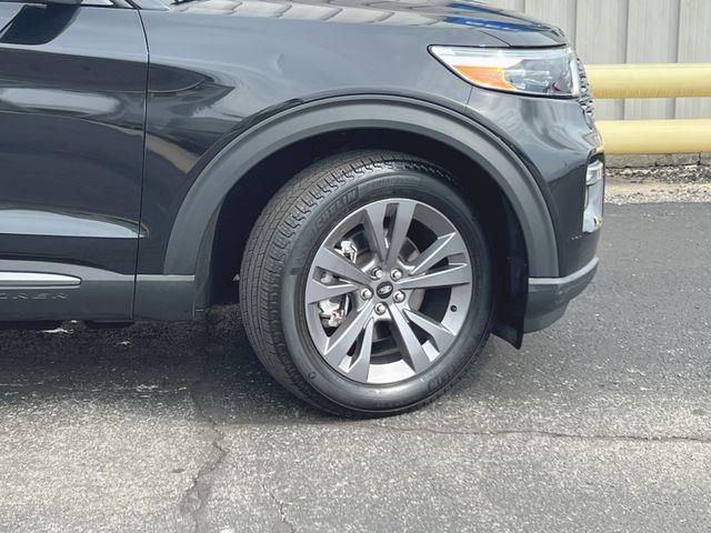 2023 Ford Explorer - $33,998