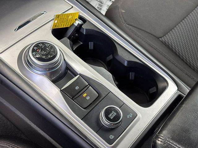 2023 Ford Explorer - $27,500