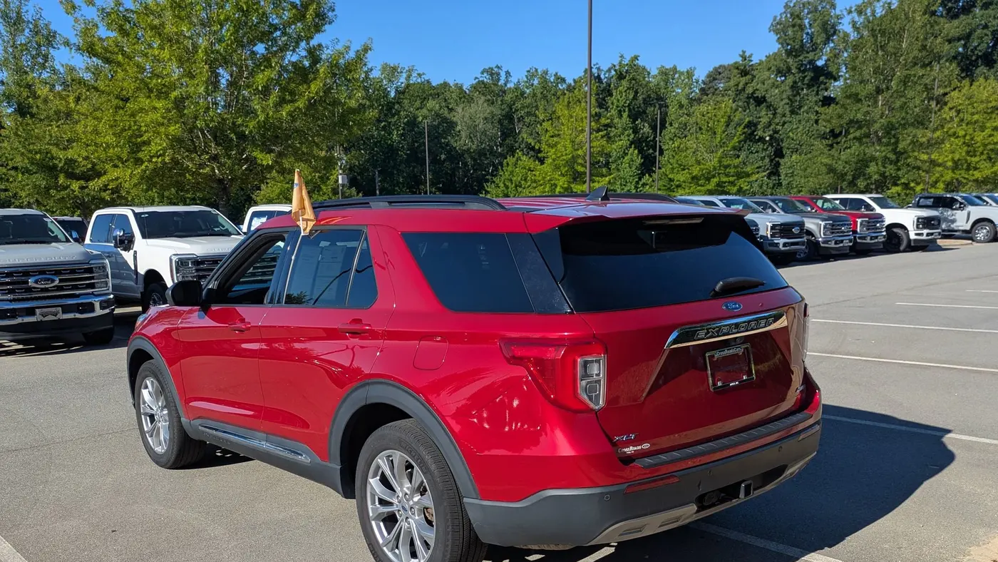 2023 Ford Explorer XLT
