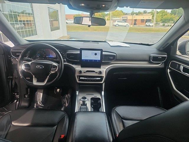 2023 Ford Explorer - $32,998