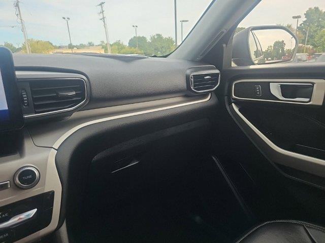 2023 Ford Explorer - $32,998