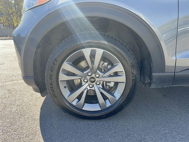 2023 Ford Explorer - $29,290