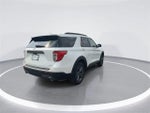 2023 Explorer Thumbnail 8