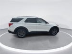 2023 Explorer Thumbnail 9