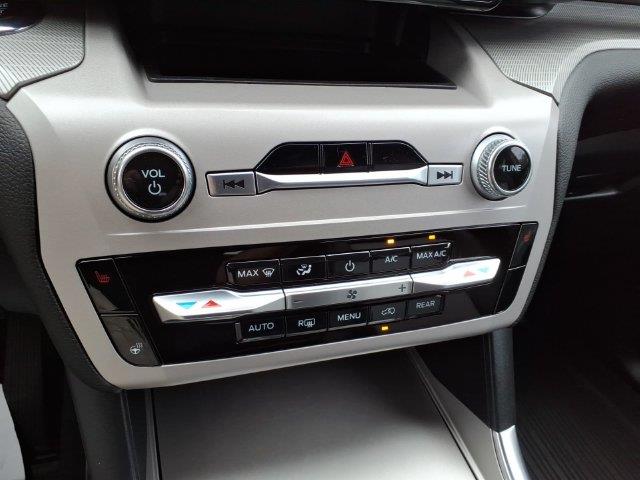 2023 Ford Explorer - $28,700