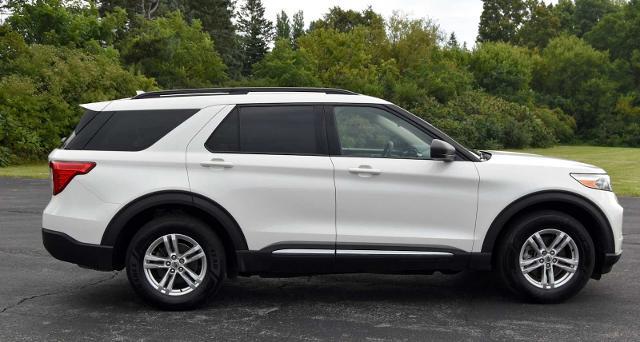 2020 Ford Explorer XLT — photo 1 of 24