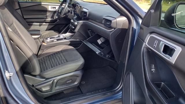 2020 Ford Explorer - $18,998