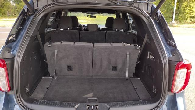 2020 Ford Explorer - $18,998