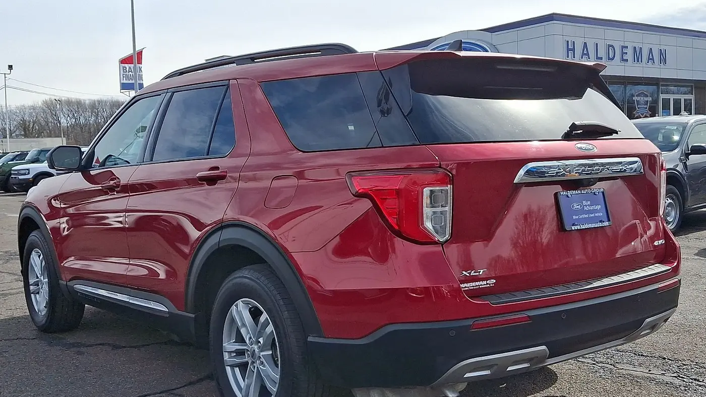 2022 Ford Explorer XLT