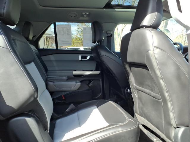 2022 Ford Explorer - $34,995