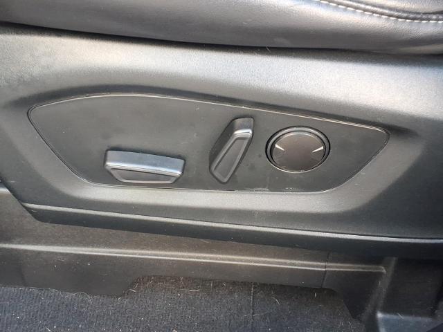 2022 Ford Explorer - $34,995