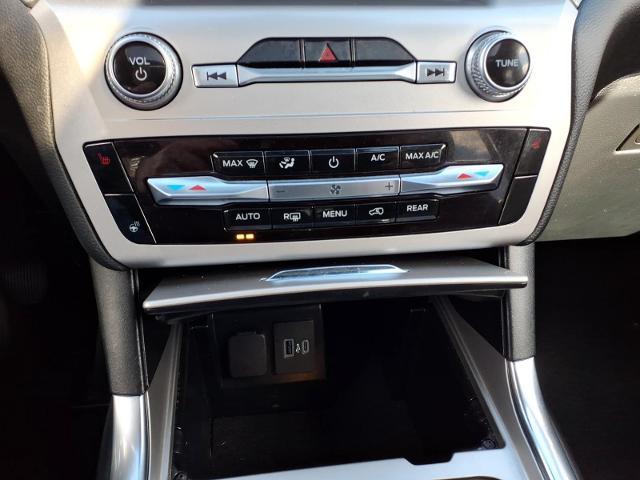 2022 Ford Explorer - $34,995