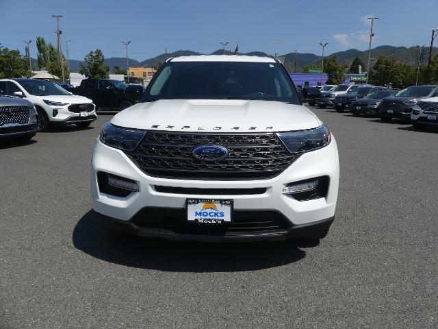2023 Ford Explorer XLT — photo 1 of 11