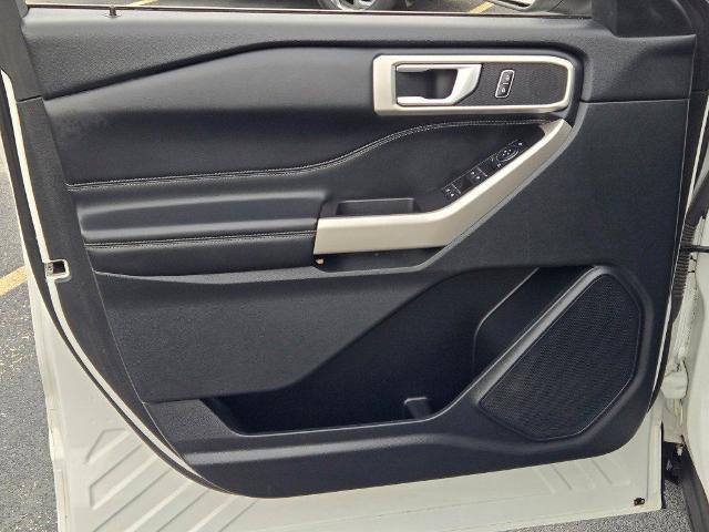 2023 Ford Explorer - $29,403