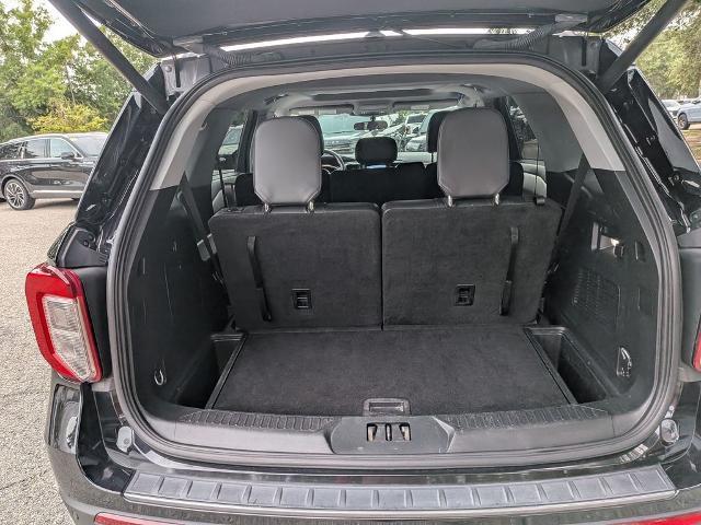 2023 Ford Explorer - $26,980