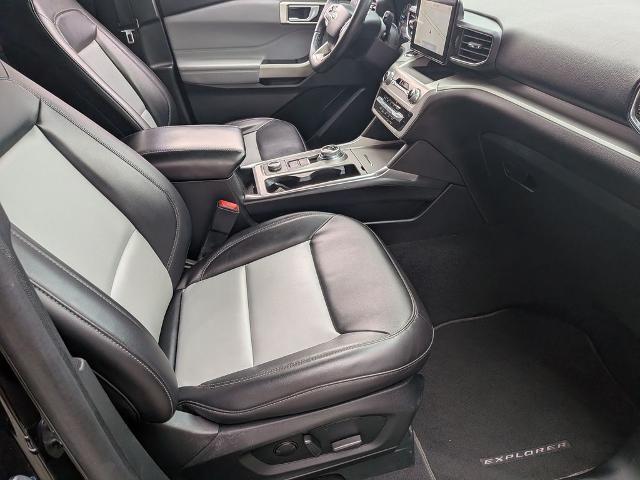 2023 Ford Explorer - $26,980