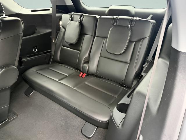 2023 Ford Explorer - $32,495