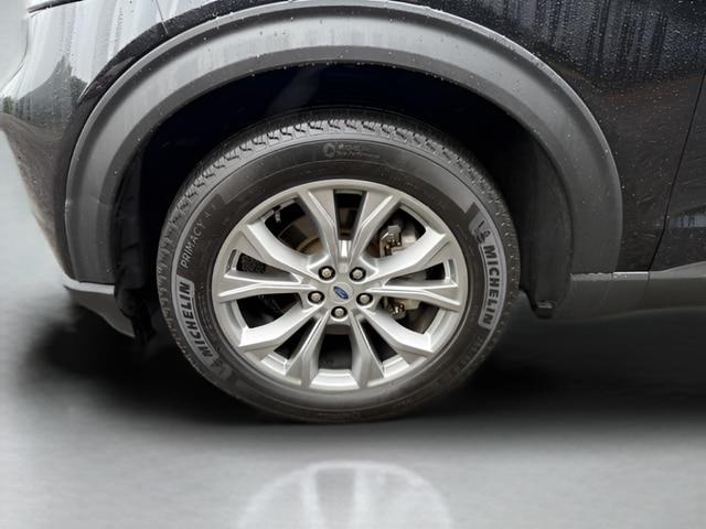 2023 Ford Explorer - $32,495