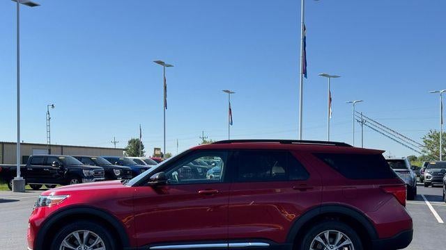 2023 Ford Explorer XLT