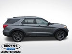2023 Explorer Thumbnail 9