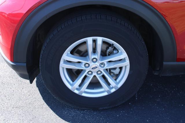 2024 Ford Explorer - $33,900
