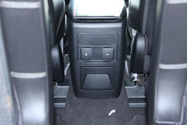 2024 Ford Explorer - $33,900