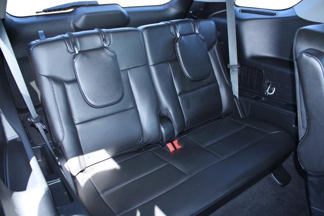 2024 Ford Explorer - $33,900