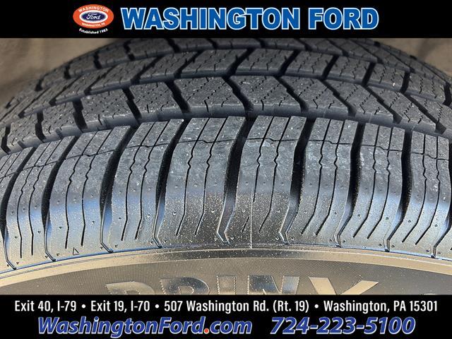 2024 Ford Explorer - $29,900