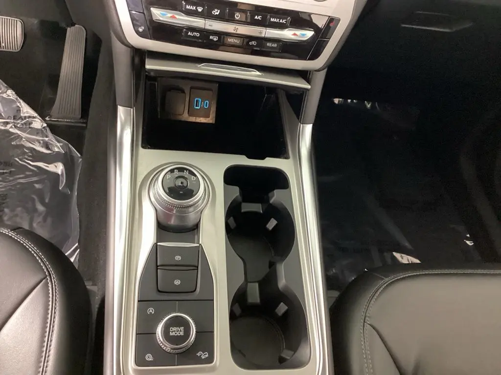 2024 Ford Explorer - $33,564