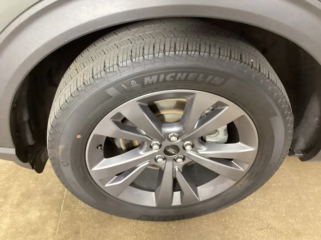 2024 Ford Explorer - $33,564