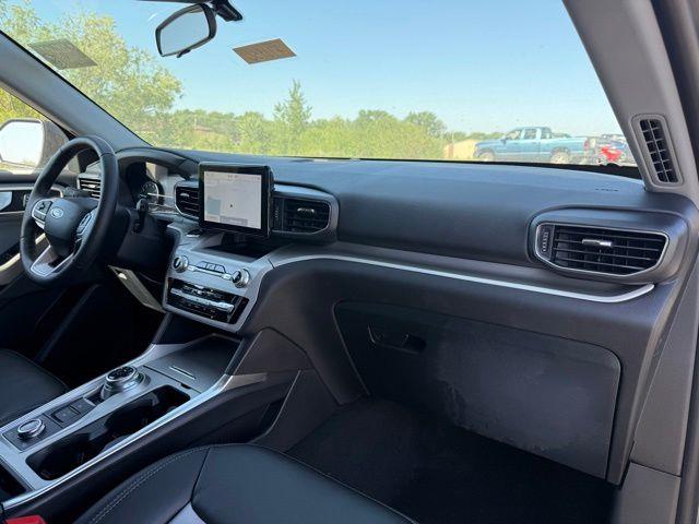 2024 Ford Explorer - $37,500