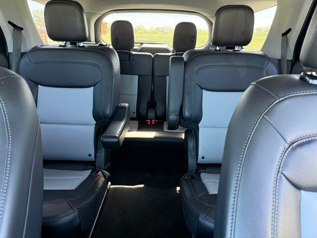 2024 Ford Explorer - $37,500