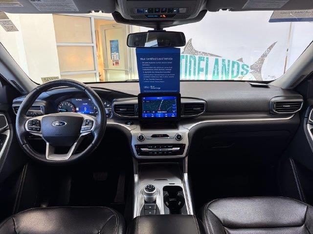 2020 Ford Explorer - $21,900