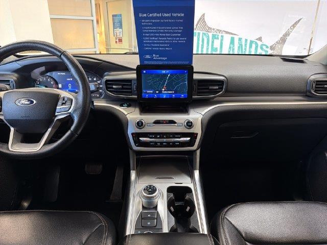 2020 Ford Explorer - $21,900