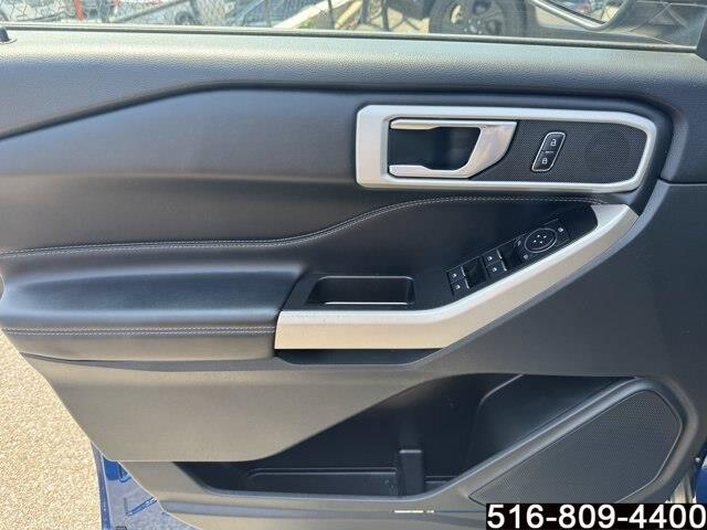 2022 Ford Explorer - $24,947