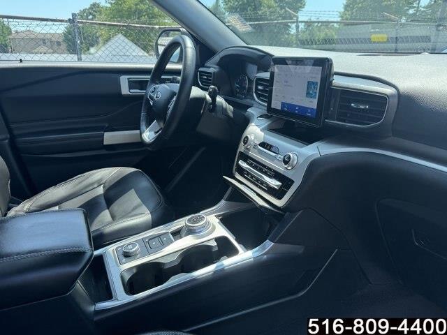 2022 Ford Explorer - $24,947
