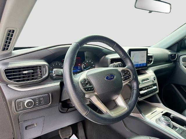 2022 Ford Explorer - $22,755