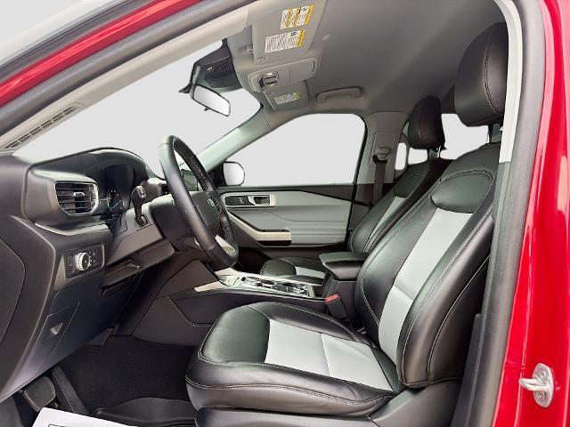 2022 Ford Explorer - $22,755